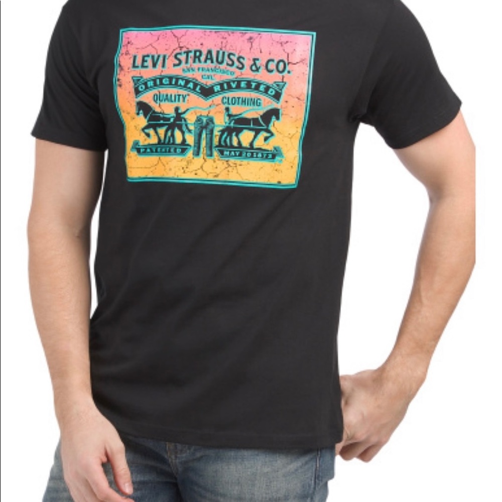 Levi Strauss & Co. T-shirt Medium - Picture 2 of 6
